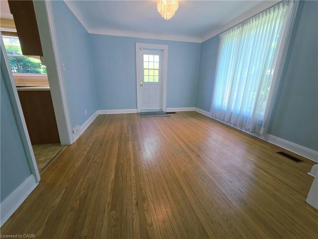 2047 James Street, Burlington, ON, L7R 1H4 - 10