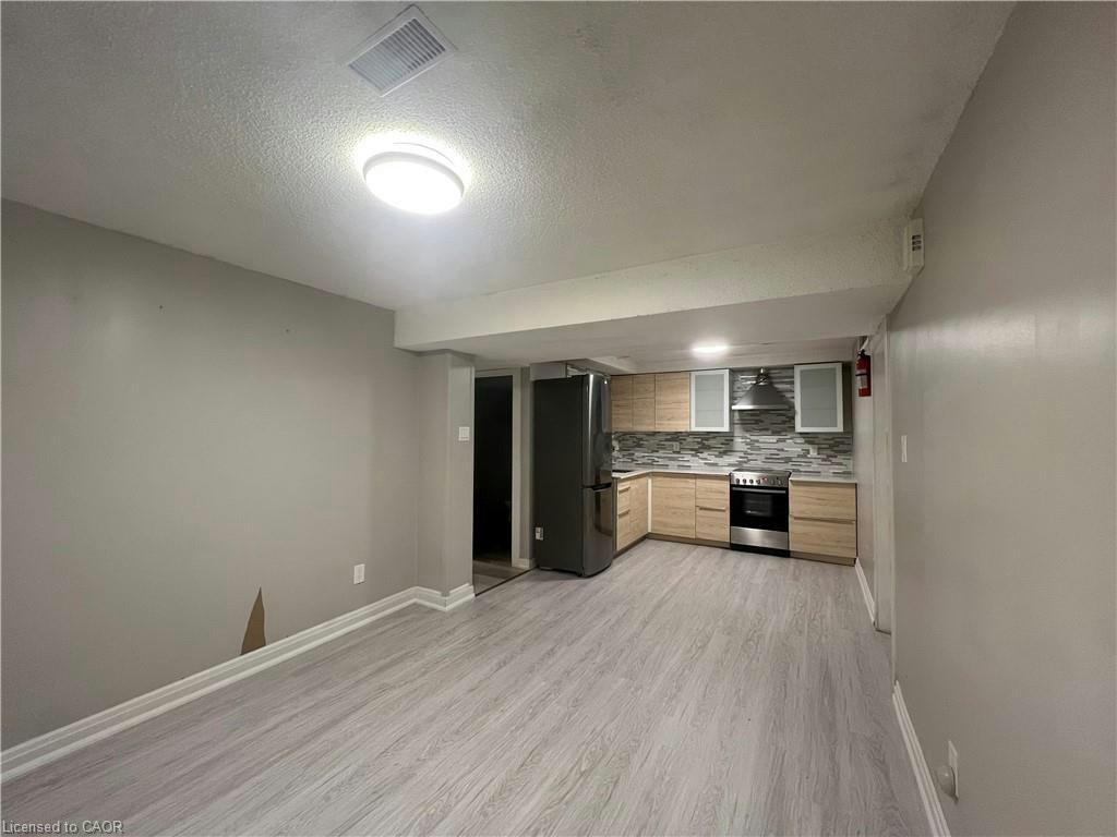 Basement-5002 Willowood Drive, Mississauga, ON, L5R 3R5 - 2