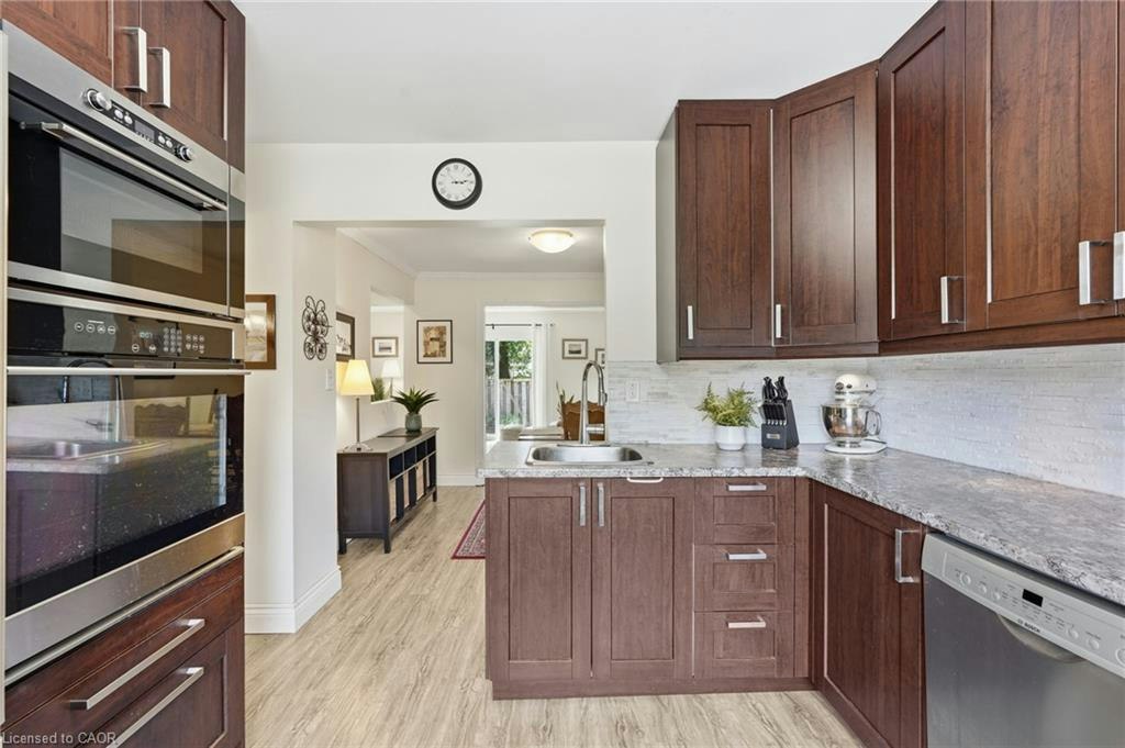 50-1115 Paramount Drive, Hamilton, ON, L8J 1P6 - 9