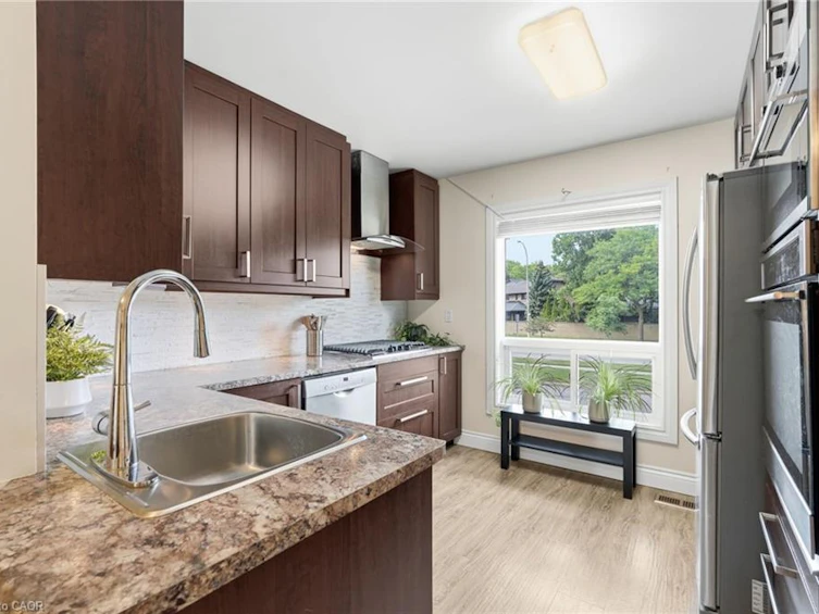 50-1115 Paramount Drive, Hamilton, ON, L8J 1P6 - 7