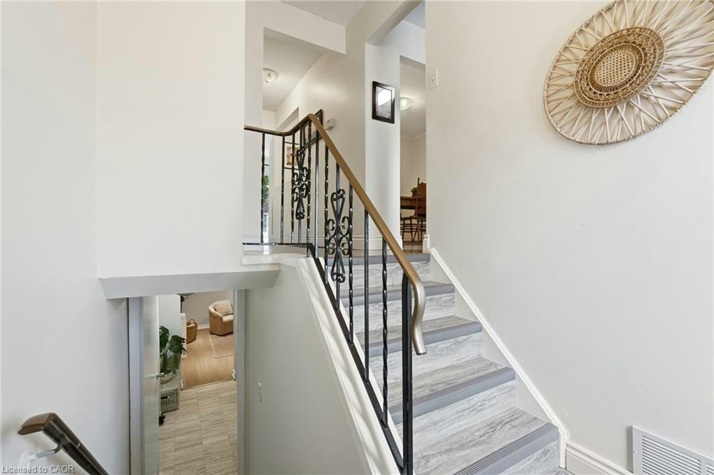50-1115 Paramount Drive, Hamilton, ON, L8J 1P6 - 6
