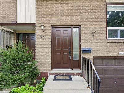 50-1115 Paramount Drive - 4