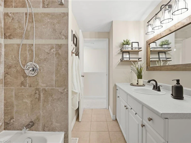 50-1115 Paramount Drive, Hamilton, ON, L8J 1P6 - 27