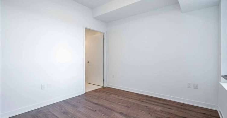 437-395 Dundas Street, Oakville, ON, L6M 5R8 - 7