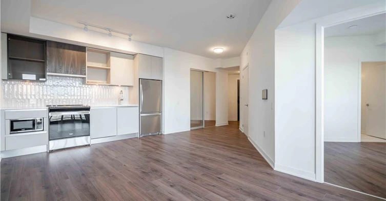 437-395 Dundas Street, Oakville, ON, L6M 5R8 - 5