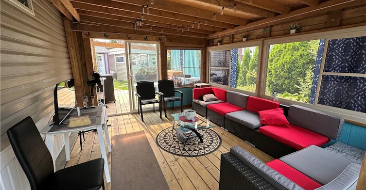 17 Hemlock Crescent Pvt Crescent, Puslinch, ON, N0B 2J0 - 17