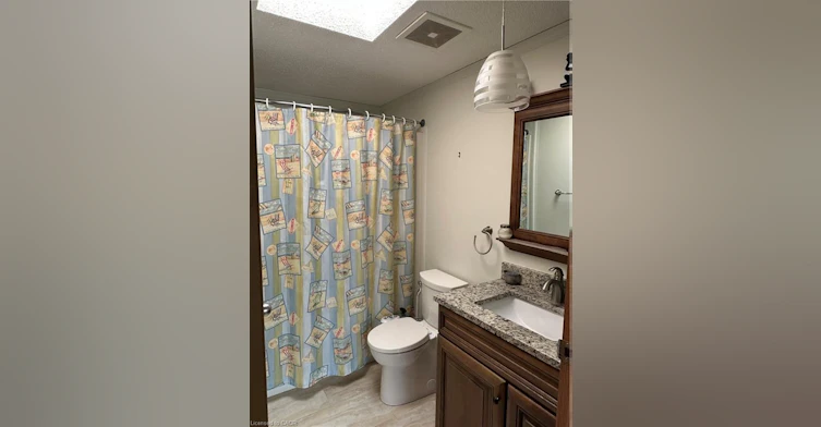17 Hemlock Crescent Pvt Crescent, Puslinch, ON, N0B 2J0 - 20