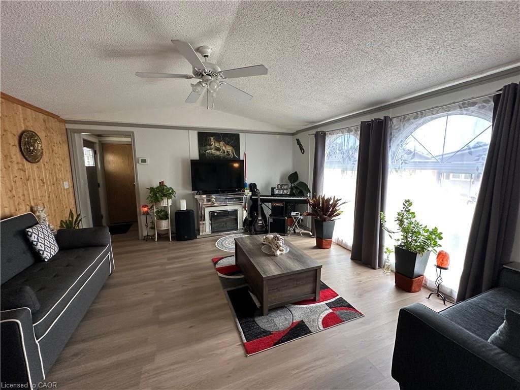 17 Hemlock Crescent Pvt Crescent, Puslinch, ON, N0B 2J0 - 15