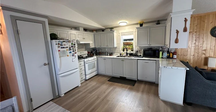 17 Hemlock Crescent Pvt Crescent, Puslinch, ON, N0B 2J0 - 8