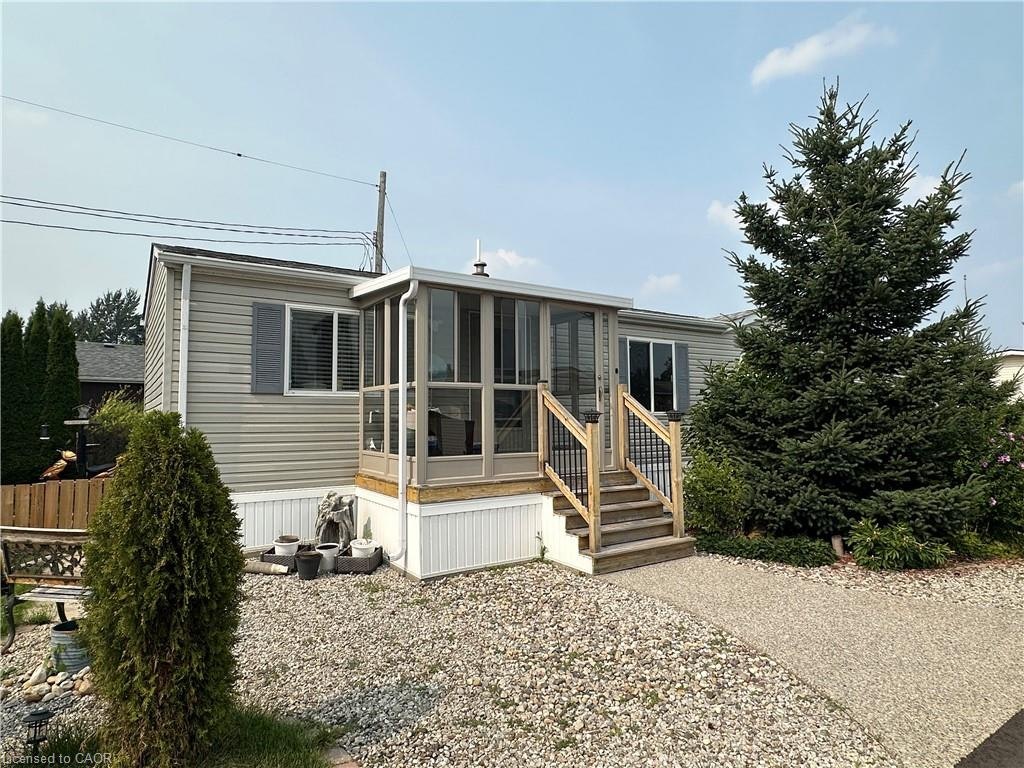 17 Hemlock Crescent Pvt Crescent, Puslinch, ON, N0B 2J0 - 2