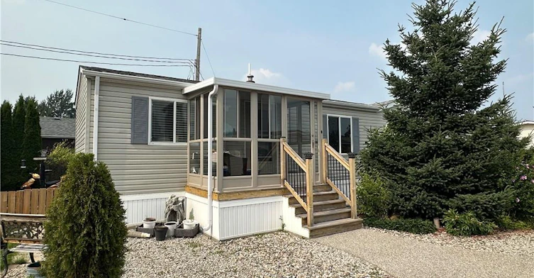 17 Hemlock Crescent Pvt Crescent, Puslinch, ON, N0B 2J0 - 2