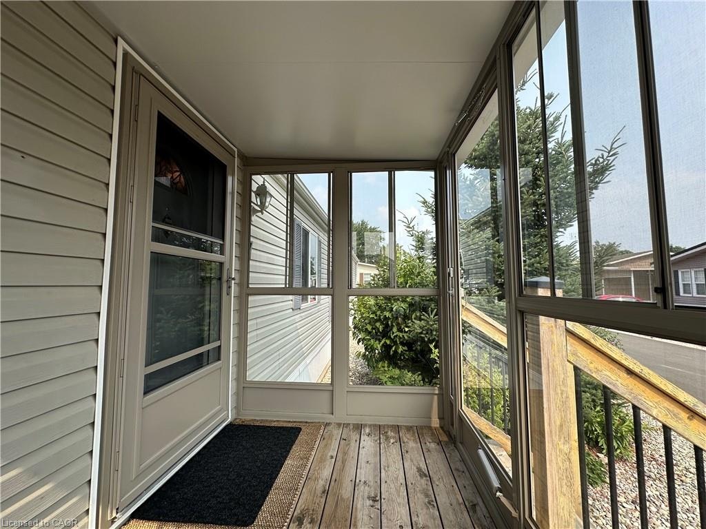 17 Hemlock Crescent Pvt Crescent, Puslinch, ON, N0B 2J0 - 3