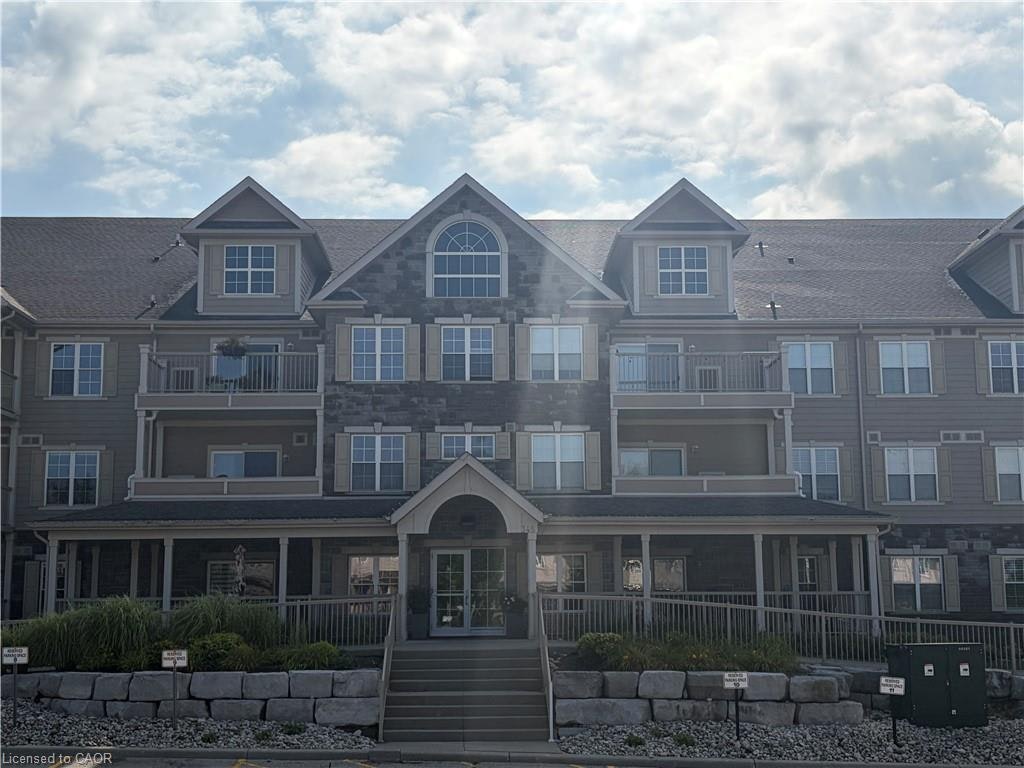 305-345 Fisher Mills Road, Cambridge, ON, N3C 0E5