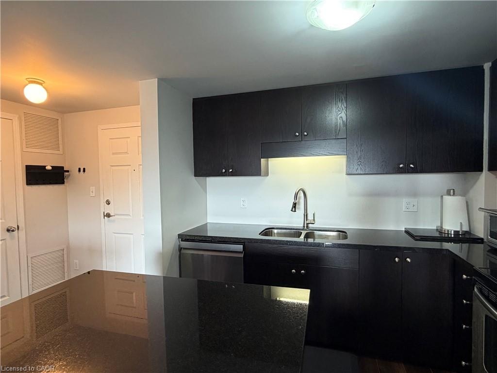 305-345 Fisher Mills Road, Cambridge, ON, N3C 0E5 - 11