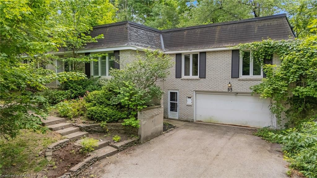 35 Maple Hill Drive, Kitchener, ON, N2M 2R7