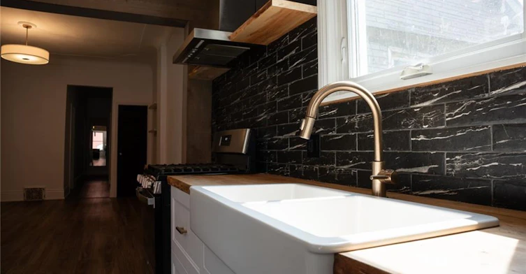 Main-115 Elgin Street, Hamilton, ON, L8L 4X9 - 13