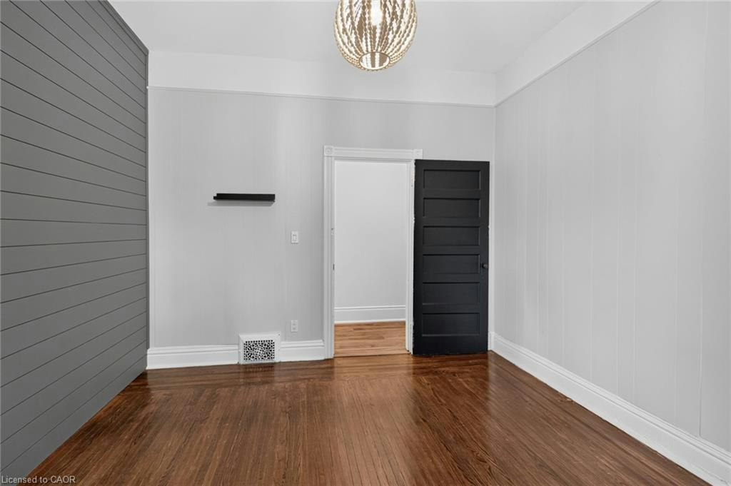 Main-115 Elgin Street, Hamilton, ON, L8L 4X9 - 14