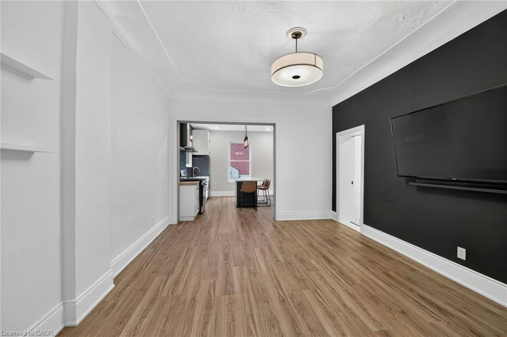 Main-115 Elgin Street, Hamilton, ON, L8L 4X9 - 11