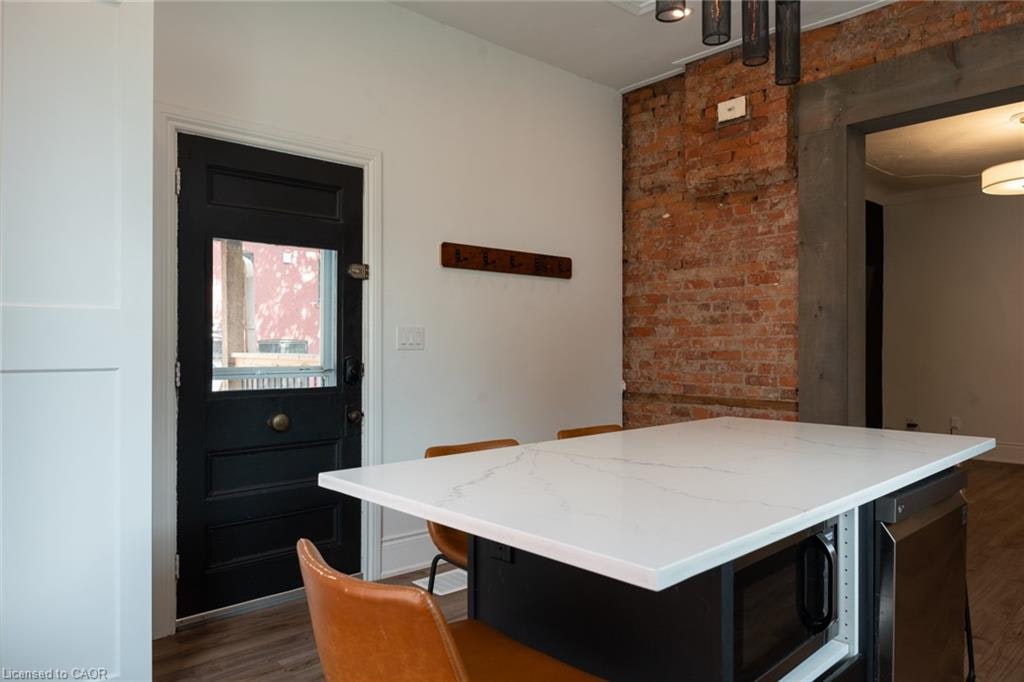 Main-115 Elgin Street, Hamilton, ON, L8L 4X9 - 3