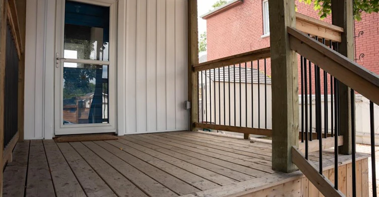 Main-115 Elgin Street, Hamilton, ON, L8L 4X9 - 2