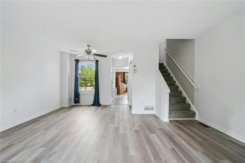 66 Banbury Road, Brantford, ON, N3P 1C3 - 4