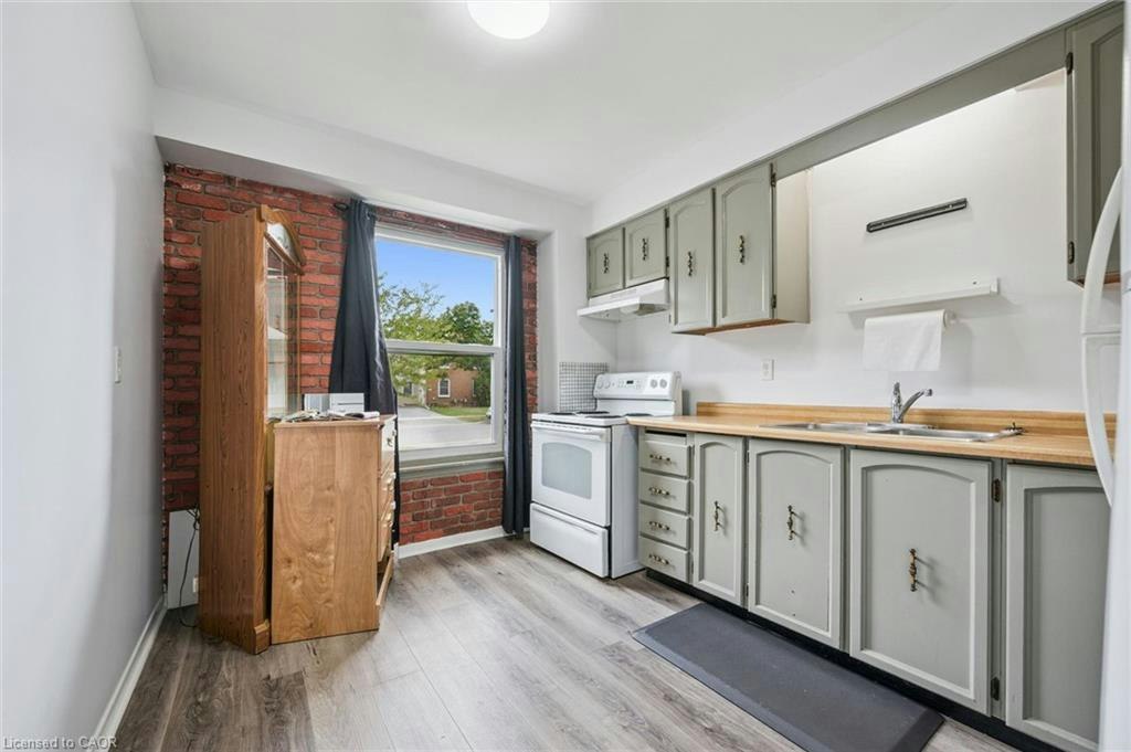 66 Banbury Road, Brantford, ON, N3P 1C3 - 12