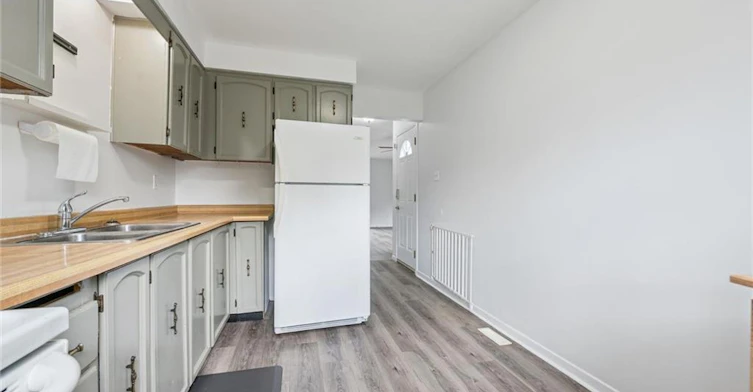 66 Banbury Road, Brantford, ON, N3P 1C3 - 9