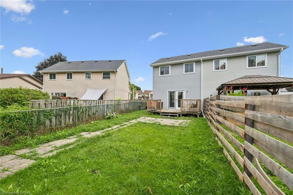 66 Banbury Road, Brantford, ON, N3P 1C3 - 31