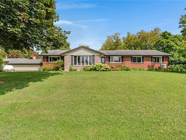 2172 Centre Road, Hamilton, ON, L0P 1B0 - 2