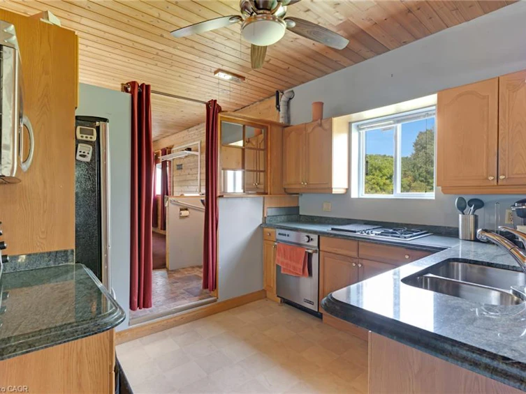 2172 Centre Road, Hamilton, ON, L0P 1B0 - 16