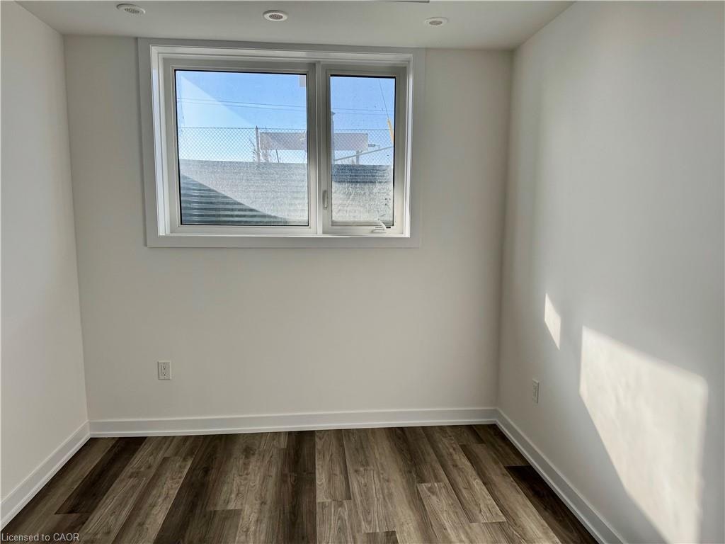 L24-40 Palace Street, Kitchener, ON, N2E 0L2 - 8