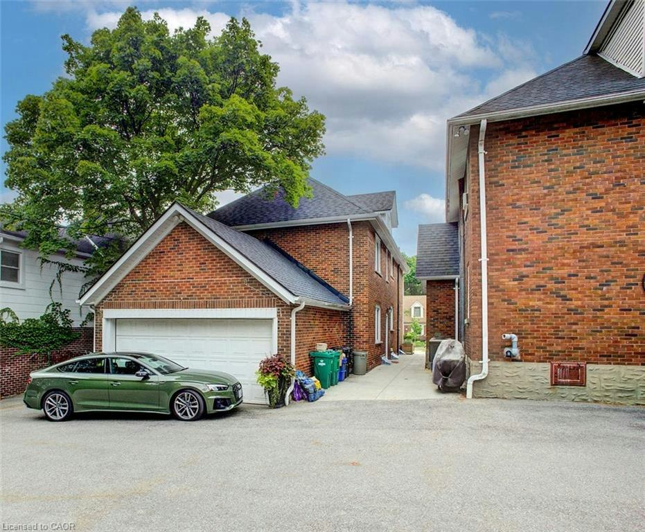 MAIN-96 John Street W, Waterloo, ON, N2L 1C1 - 28