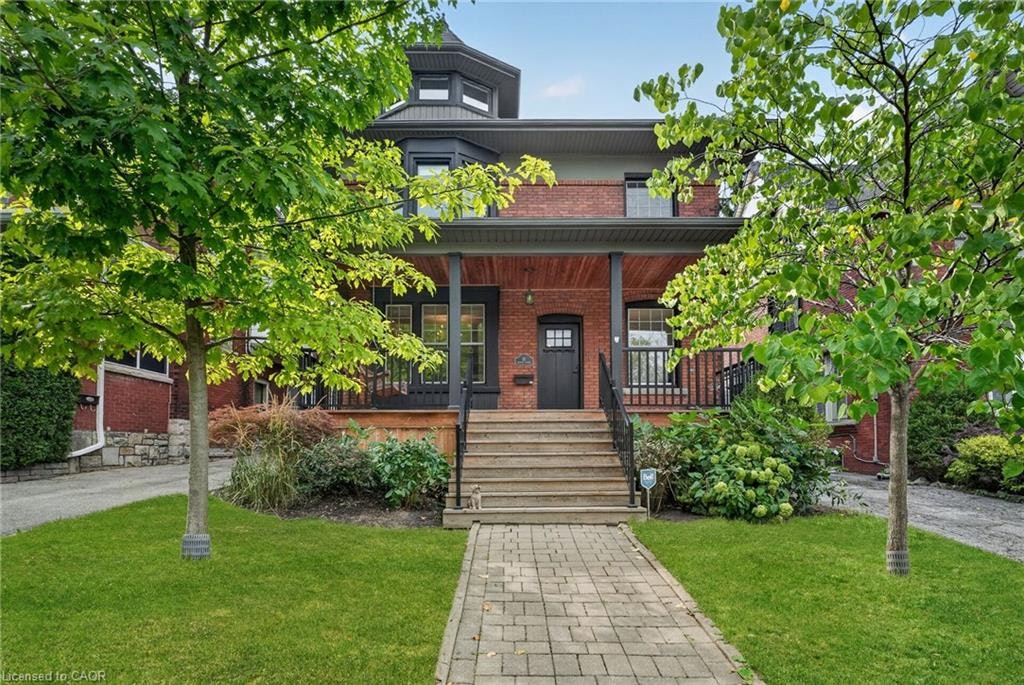 16 Beulah Avenue, Hamilton, ON, L8P 4G9