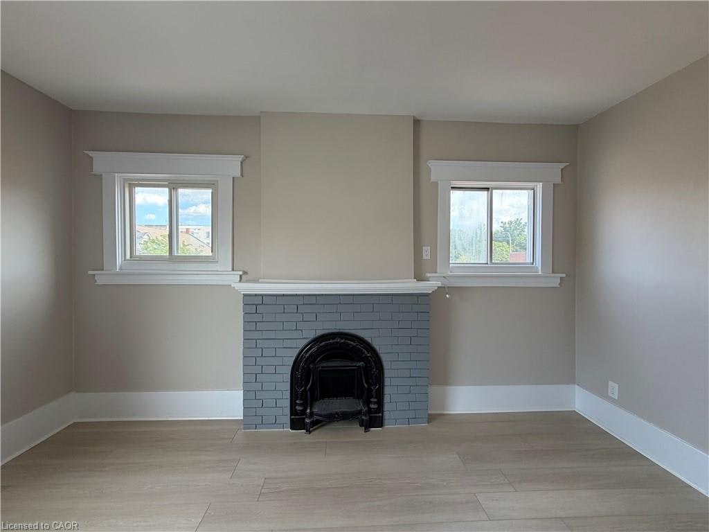 1-3 Main Street W, Grimsby, ON, L3M 1M7
