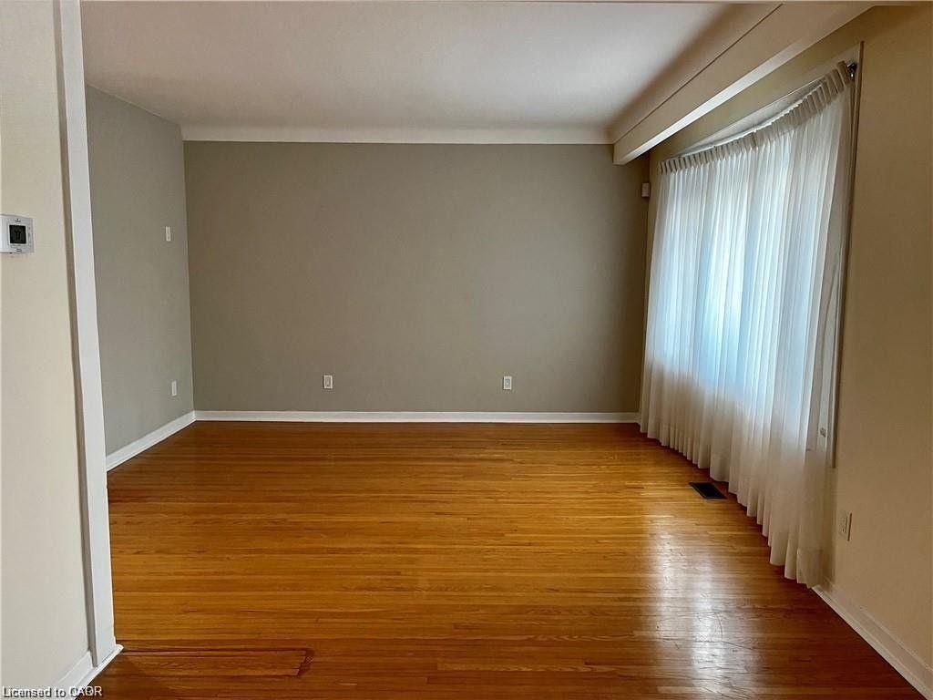Upper-694 Niagara Street, St. Catharines, ON, L2M 3R9 - 6