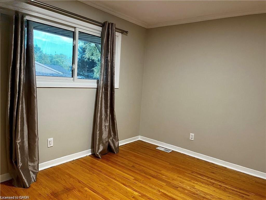 Upper-694 Niagara Street, St. Catharines, ON, L2M 3R9 - 16
