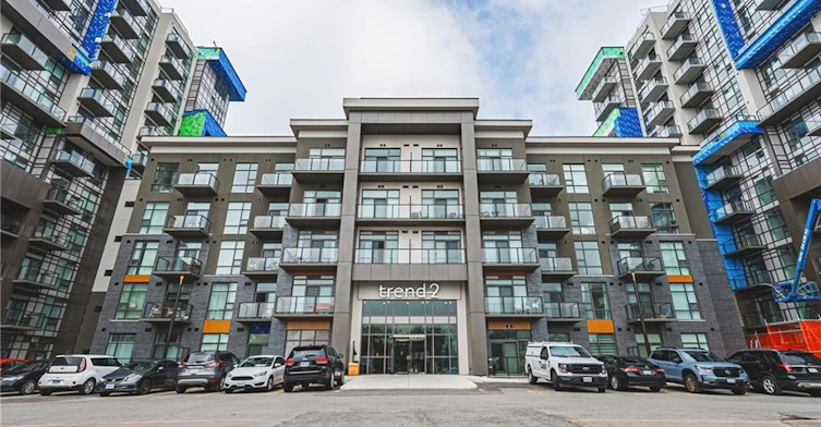 714-460 Dundas Street E, Hamilton, ON, L0R 2H4