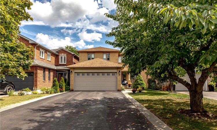 31 Grindstone Way