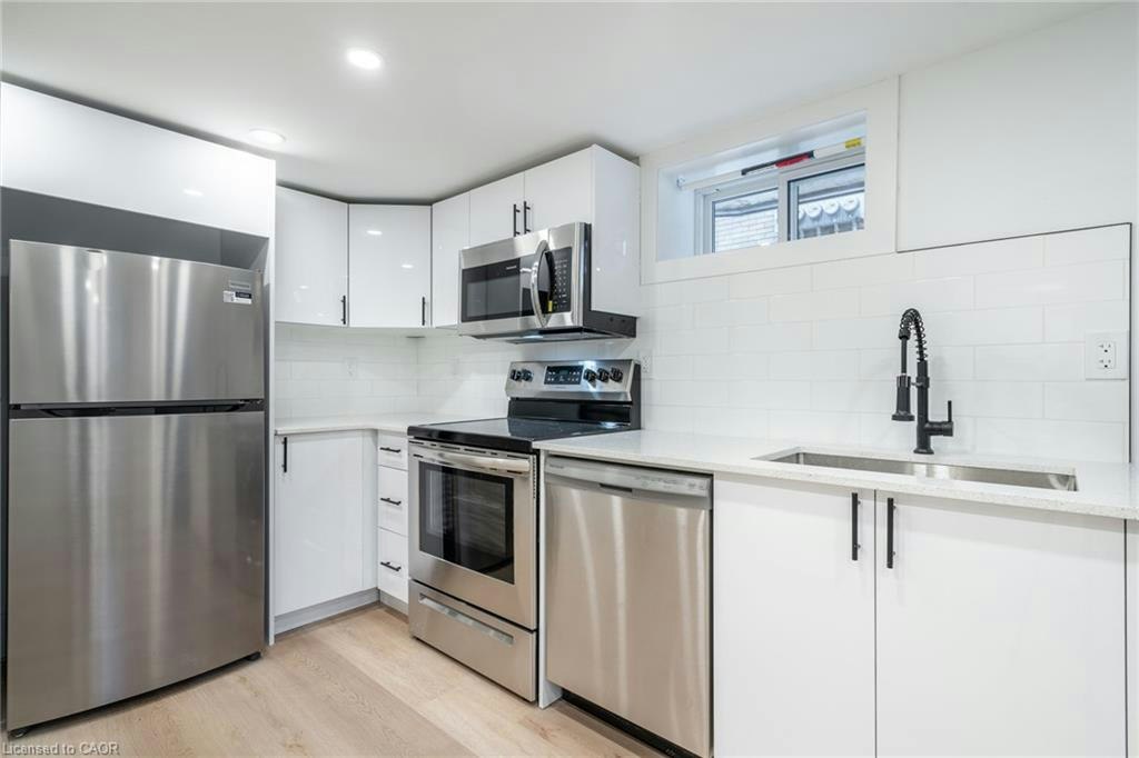 1-204 Balsam Avenue S, Hamilton, ON, L8M 3B8 - 5