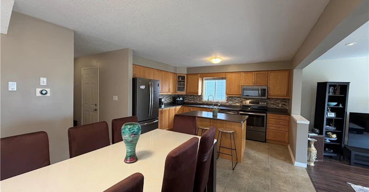 753 Grand Banks Drive, Waterloo, ON, N2K 4N2 - 7