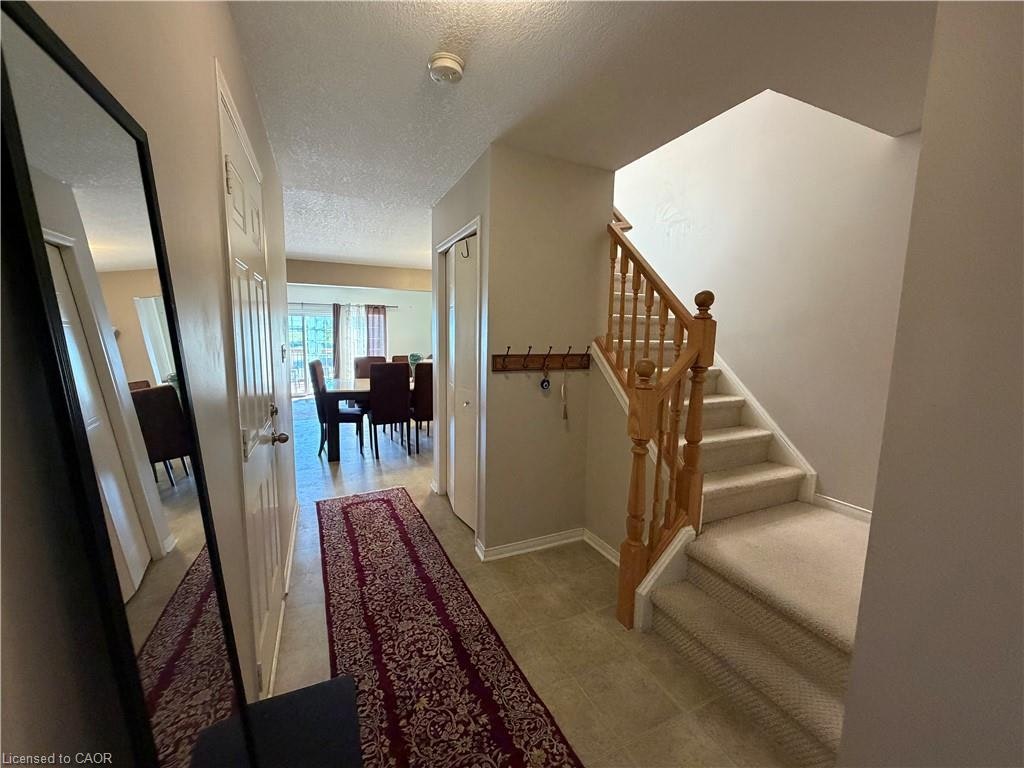 753 Grand Banks Drive, Waterloo, ON, N2K 4N2 - 5