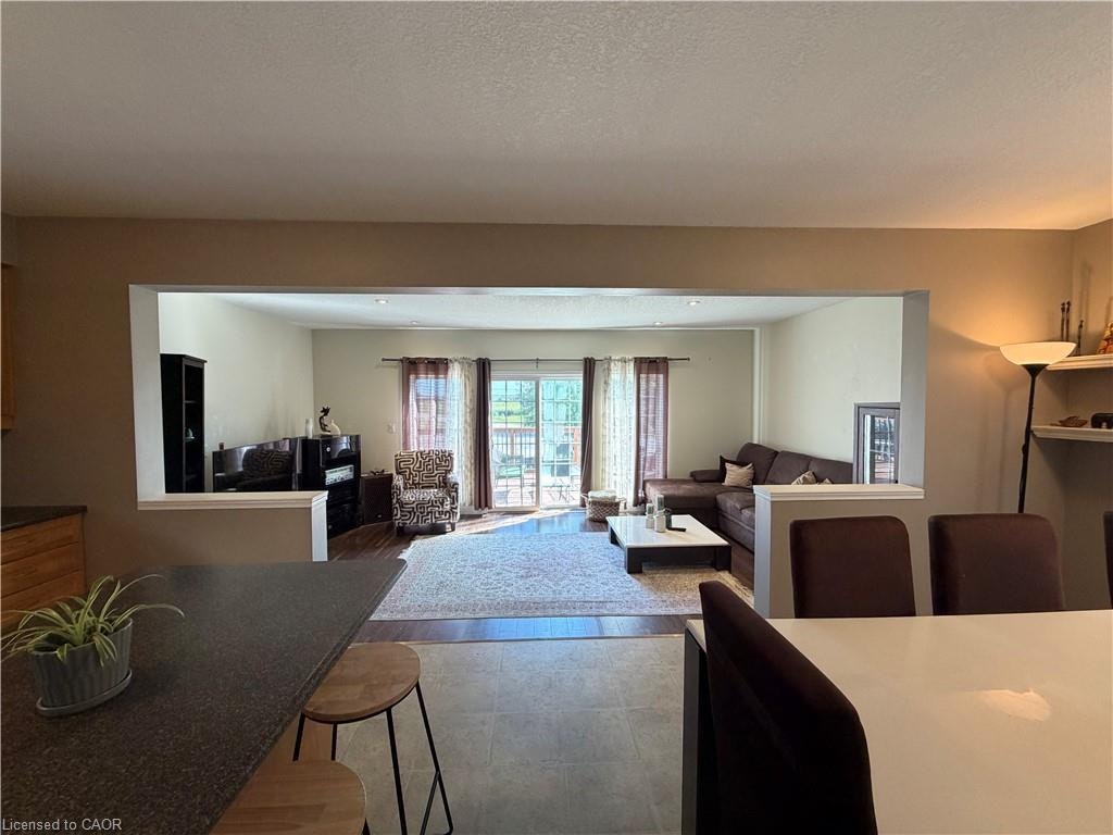 753 Grand Banks Drive, Waterloo, ON, N2K 4N2 - 12