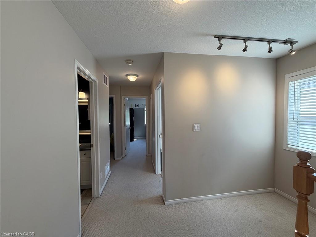 753 Grand Banks Drive, Waterloo, ON, N2K 4N2 - 24