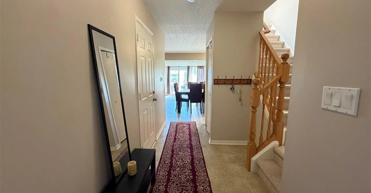 753 Grand Banks Drive, Waterloo, ON, N2K 4N2 - 4