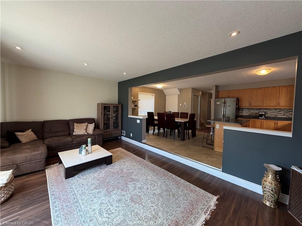 753 Grand Banks Drive, Waterloo, ON, N2K 4N2 - 16
