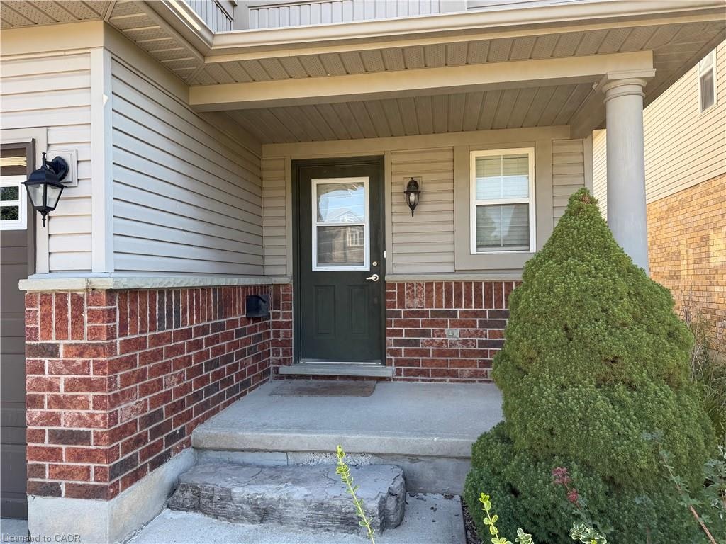 753 Grand Banks Drive, Waterloo, ON, N2K 4N2 - 3
