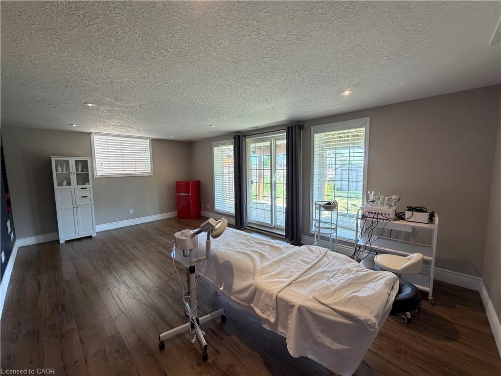 753 Grand Banks Drive, Waterloo, ON, N2K 4N2 - 33