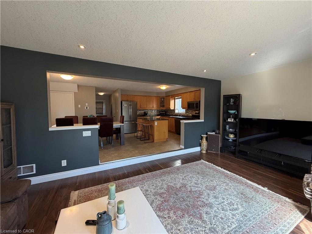 753 Grand Banks Drive, Waterloo, ON, N2K 4N2 - 15