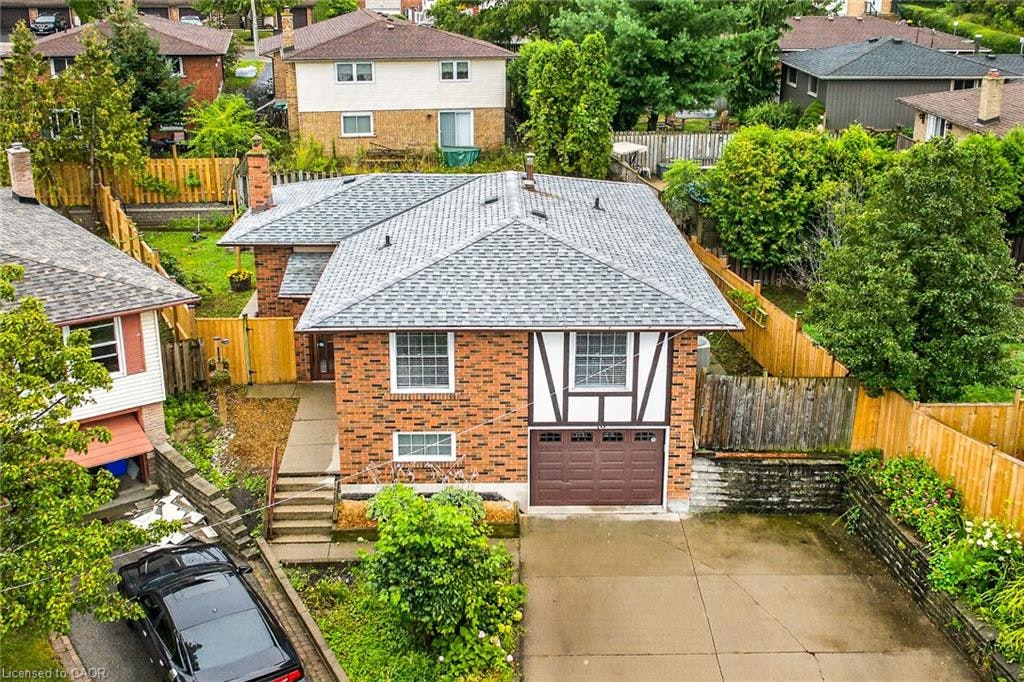 10 Krafty Court, Hamilton, ON, L9C 6R7