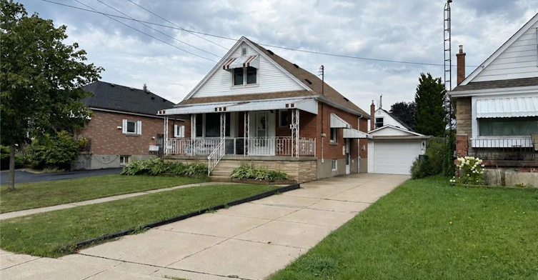 BASEMENT-131 East 42nd Street, Hamilton, ON, L8T 3A2 - 2